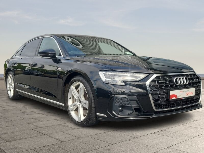 More views of Audi A8