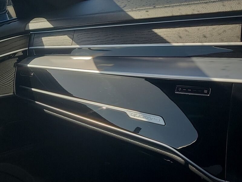 More views of Audi A8