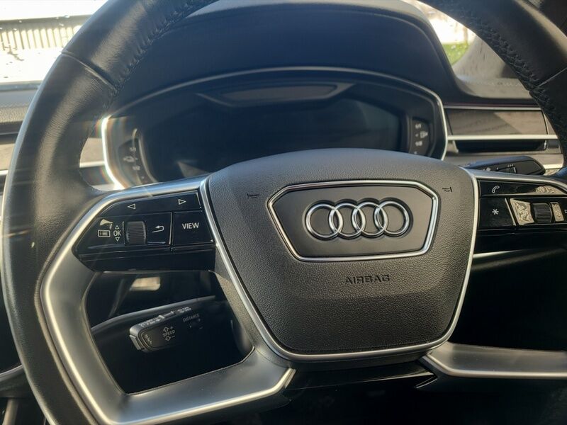 More views of Audi A8