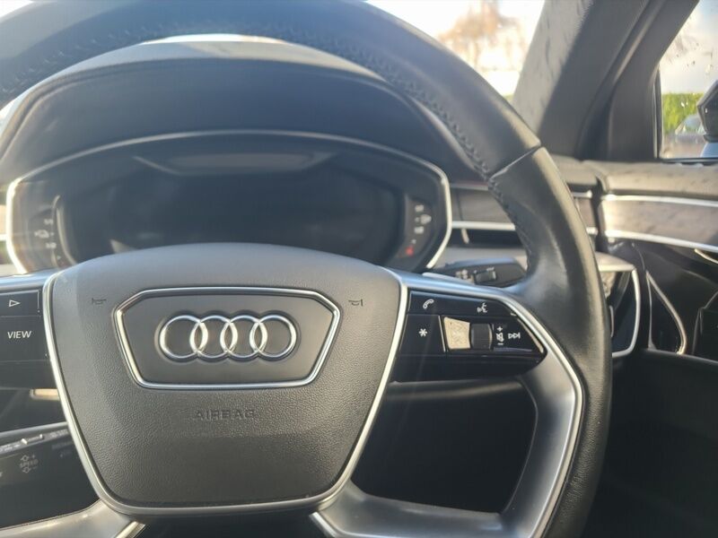 More views of Audi A8