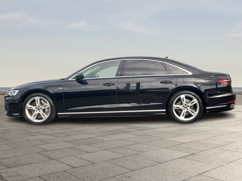 More views of Audi A8