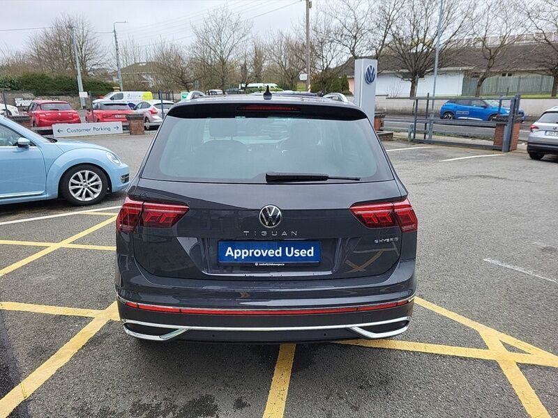 More views of Volkswagen Tiguan