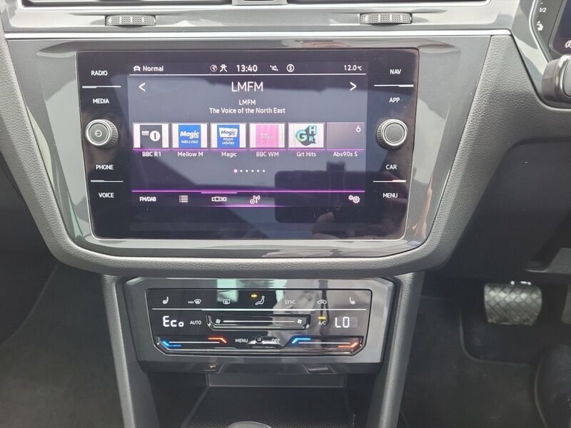 More views of Volkswagen Tiguan