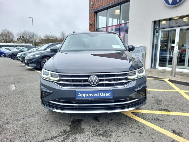 More views of Volkswagen Tiguan