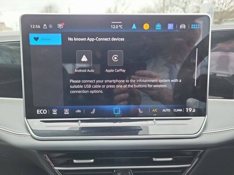 More views of Volkswagen Passat