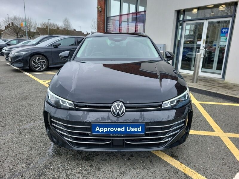 More views of Volkswagen Passat