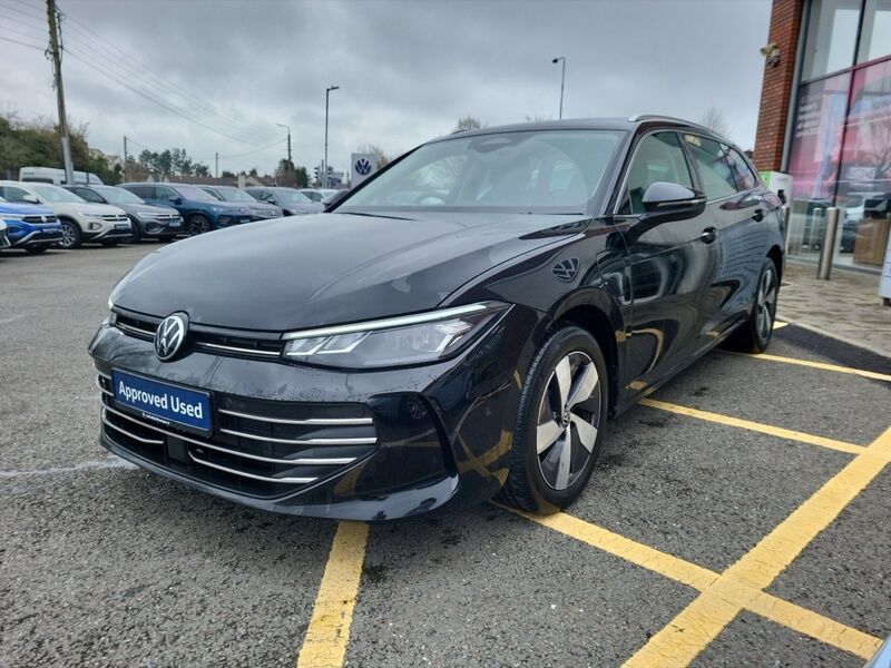 More views of Volkswagen Passat