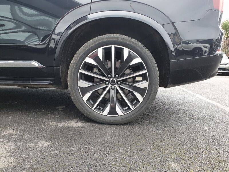 More views of Volvo XC90