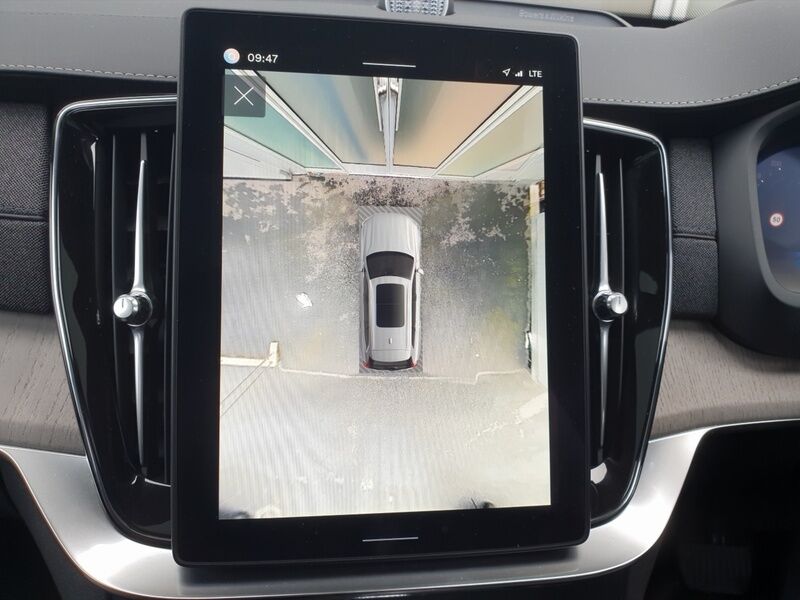 More views of Volvo XC90