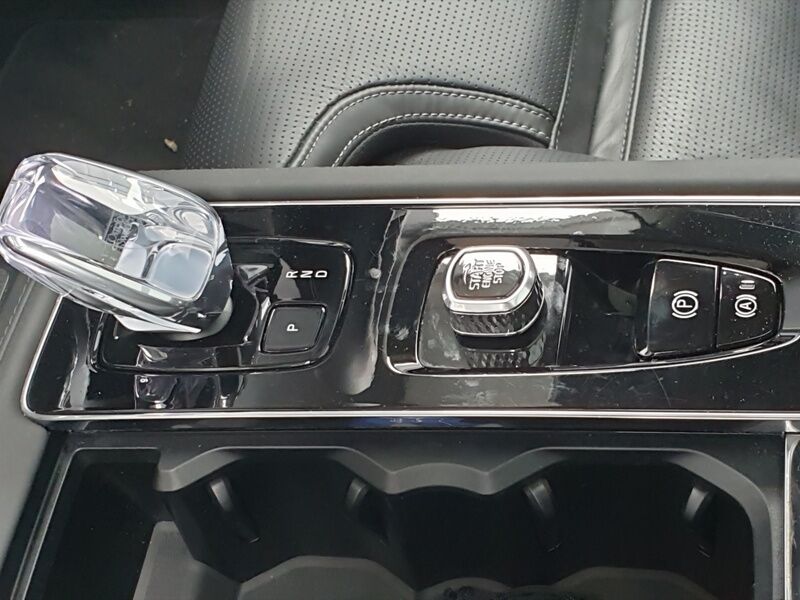 More views of Volvo XC90