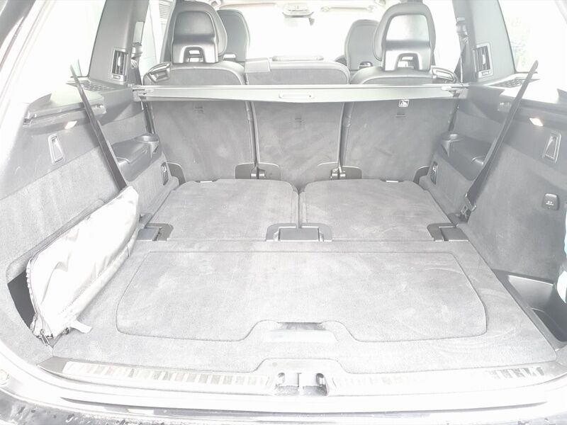 More views of Volvo XC90