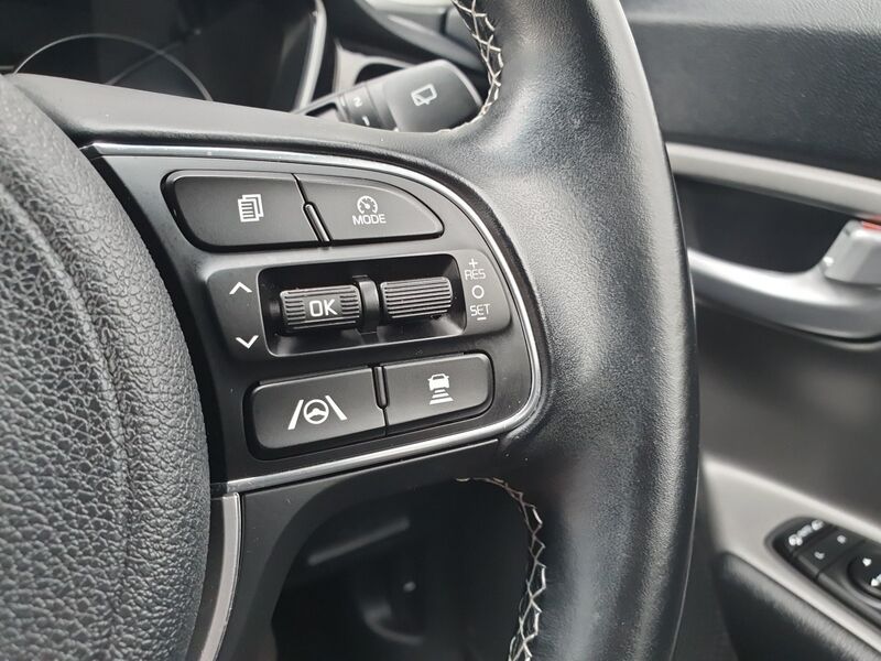 More views of Kia e-Niro