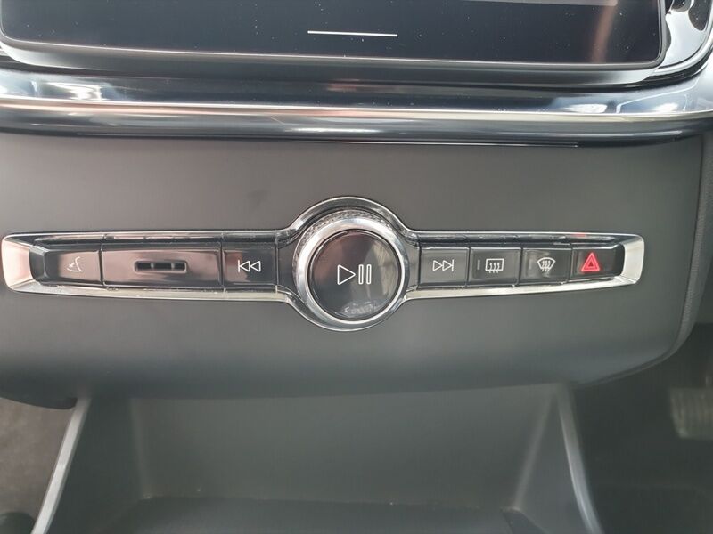 More views of Volvo XC90