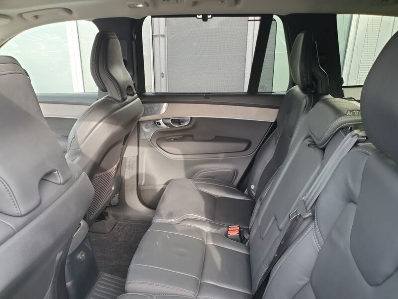More views of Volvo XC90