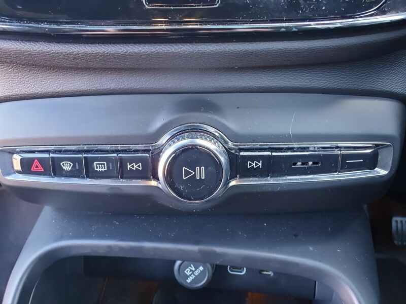 More views of Volvo C40