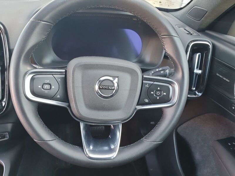 More views of Volvo C40