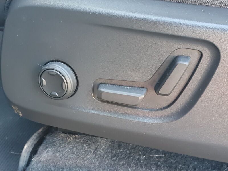 More views of Volvo C40