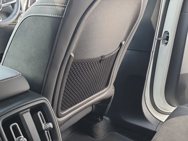 More views of Volvo C40