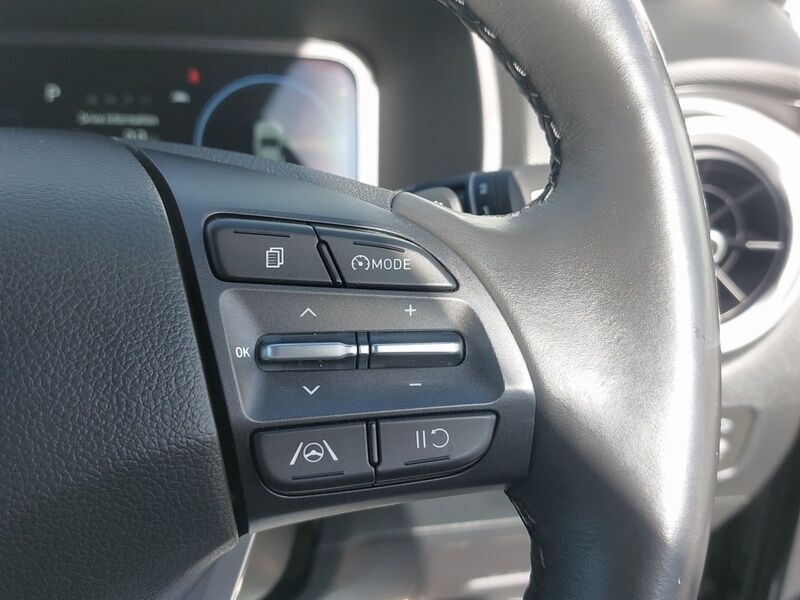 More views of Hyundai KONA