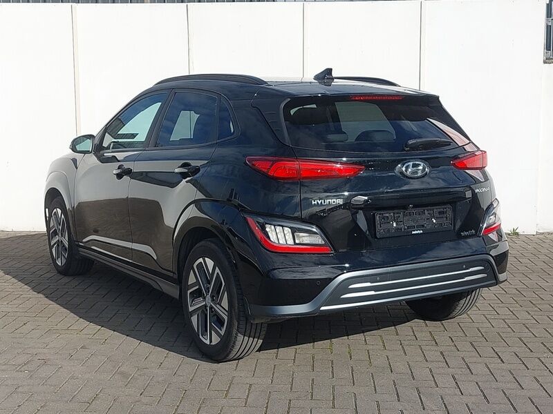 More views of Hyundai KONA