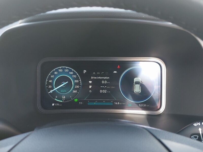 More views of Hyundai KONA