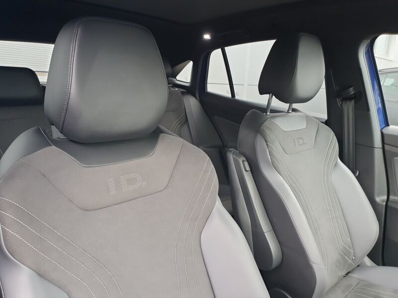 More views of Volkswagen ID.5