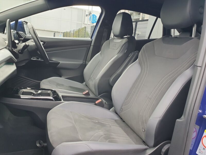 More views of Volkswagen ID.5