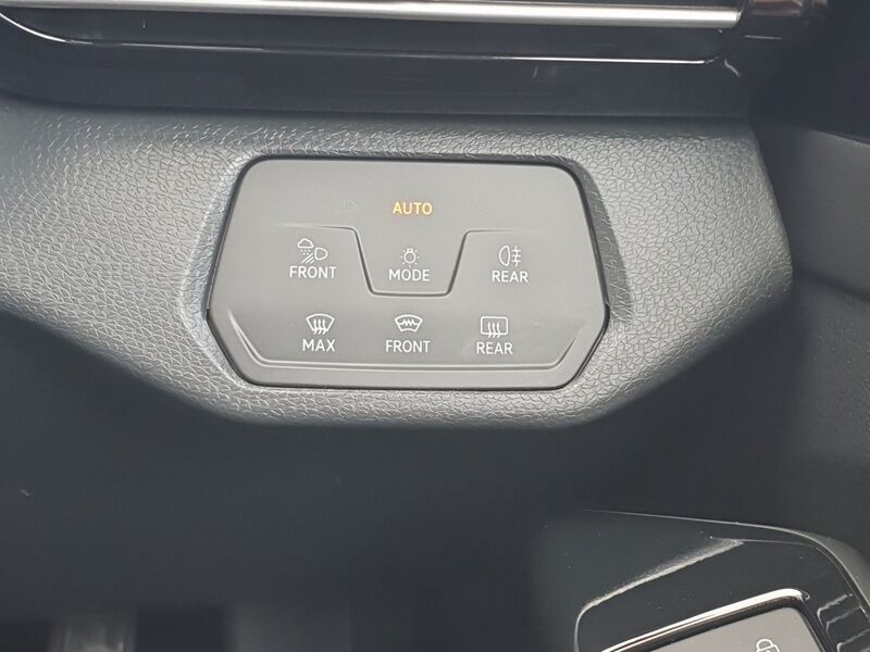 More views of Volkswagen ID.5