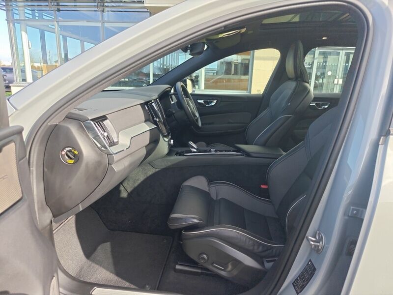 More views of Volvo XC60