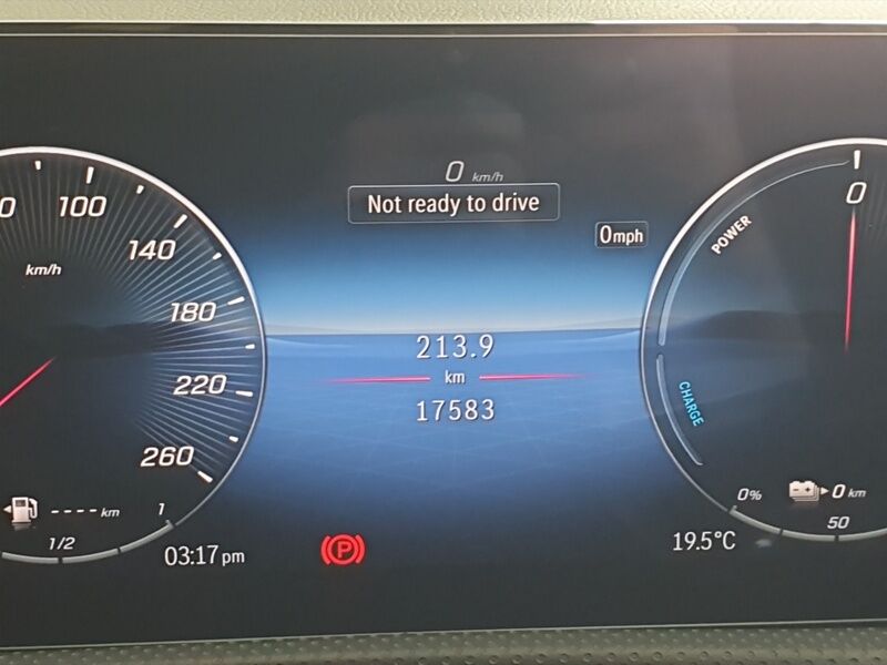 More views of Mercedes-Benz CLA