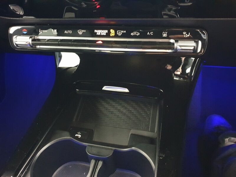 More views of Mercedes-Benz CLA