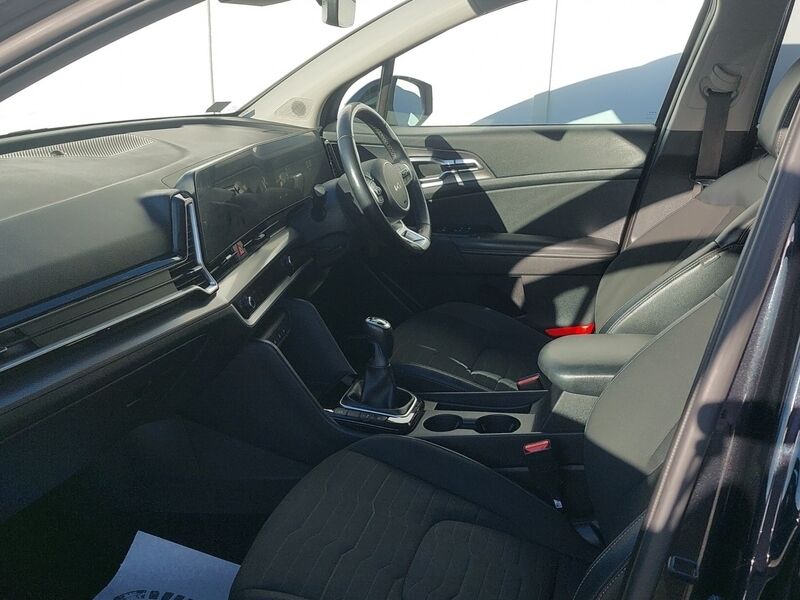 More views of Kia Sportage