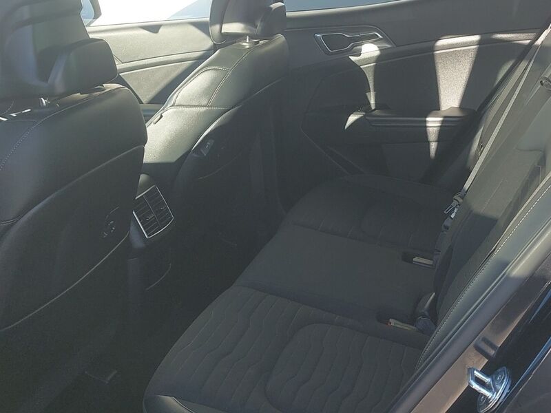 More views of Kia Sportage