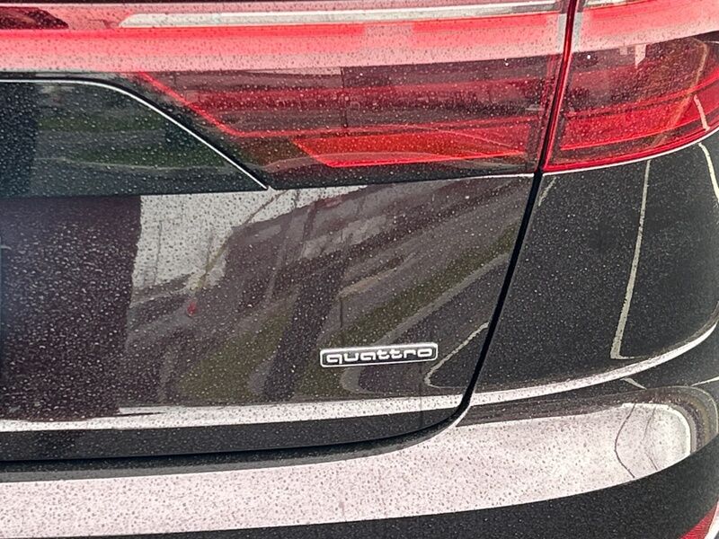 More views of Audi Q8