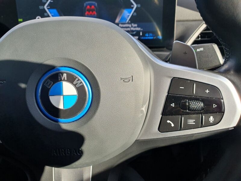 More views of BMW 3-Series