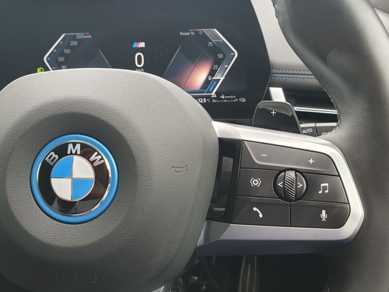 More views of BMW X1