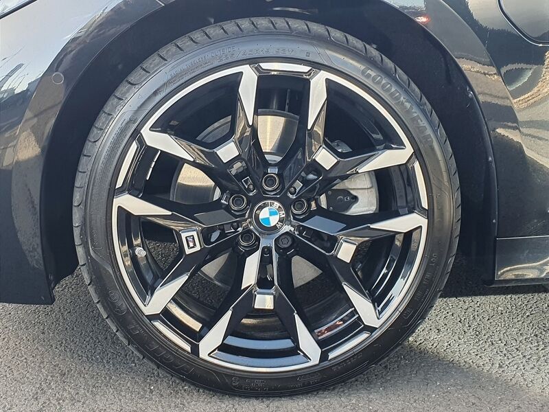 More views of BMW 3-Series