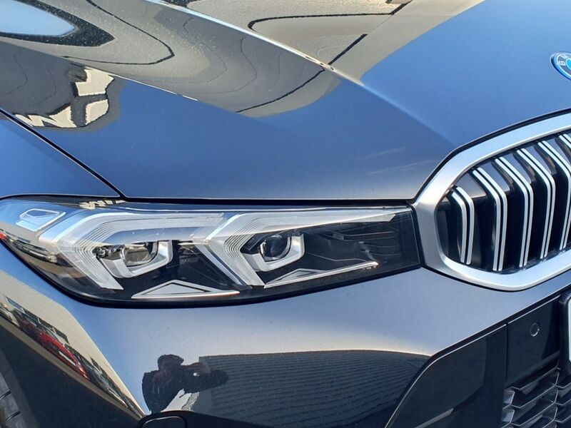 More views of BMW 3-Series