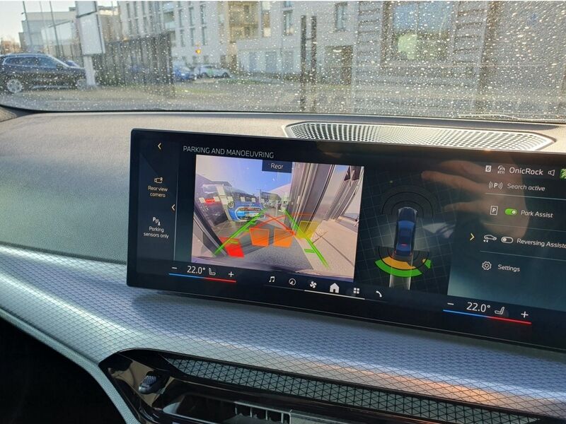 More views of BMW 3-Series