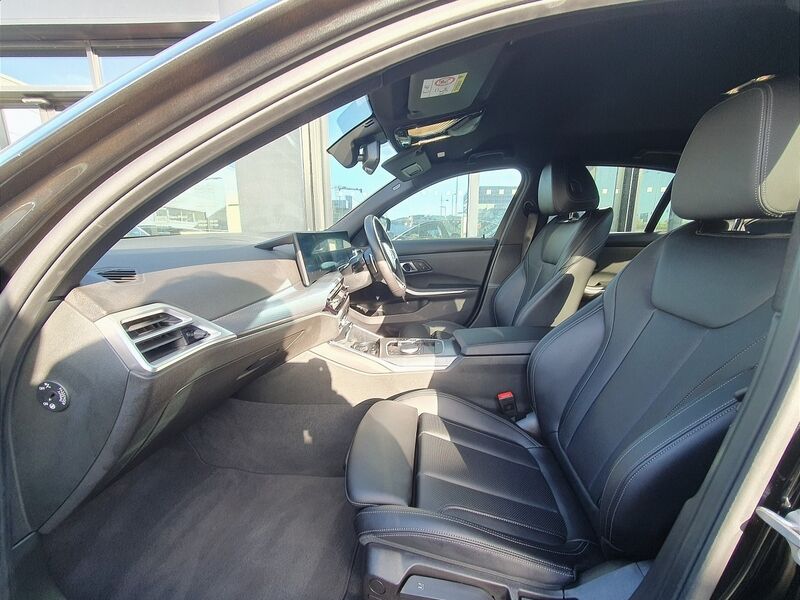 More views of BMW 3-Series