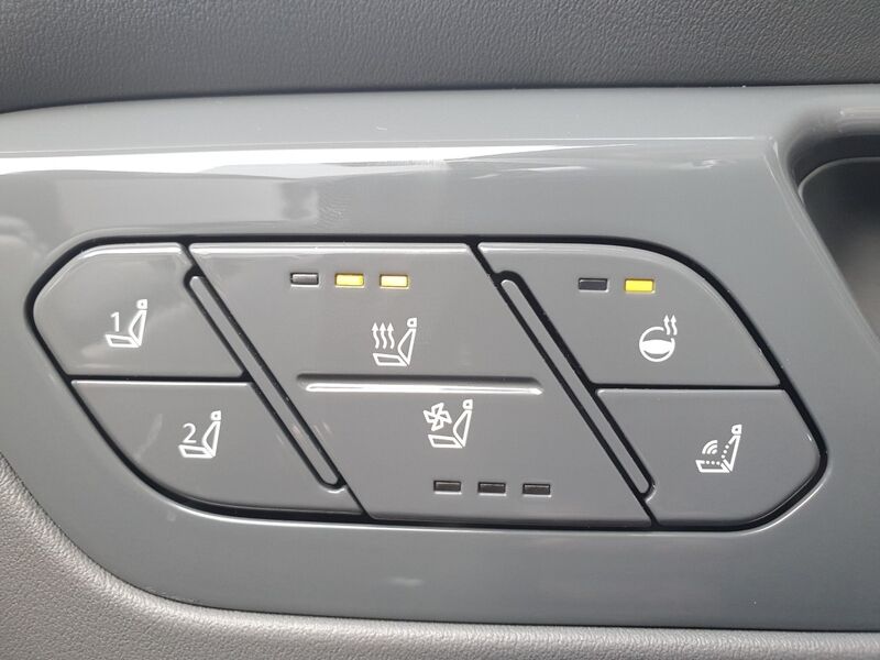 More views of Kia EV9