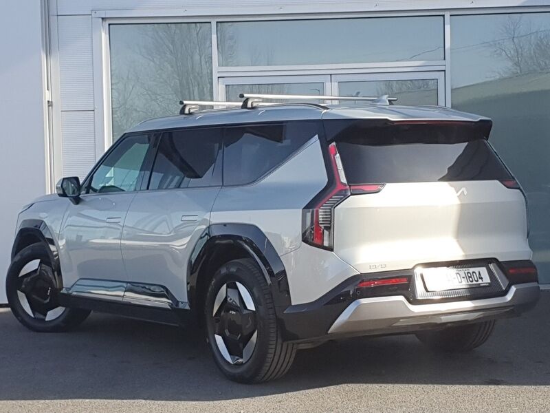 More views of Kia EV9