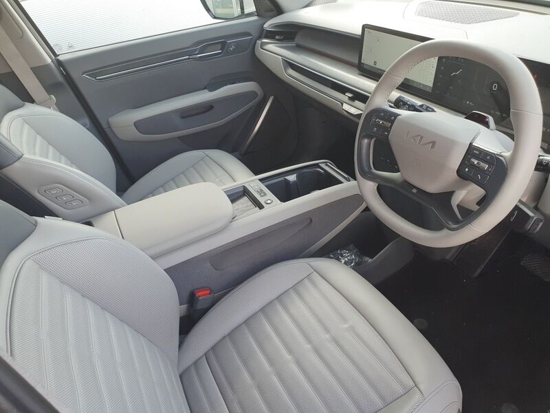 More views of Kia EV9