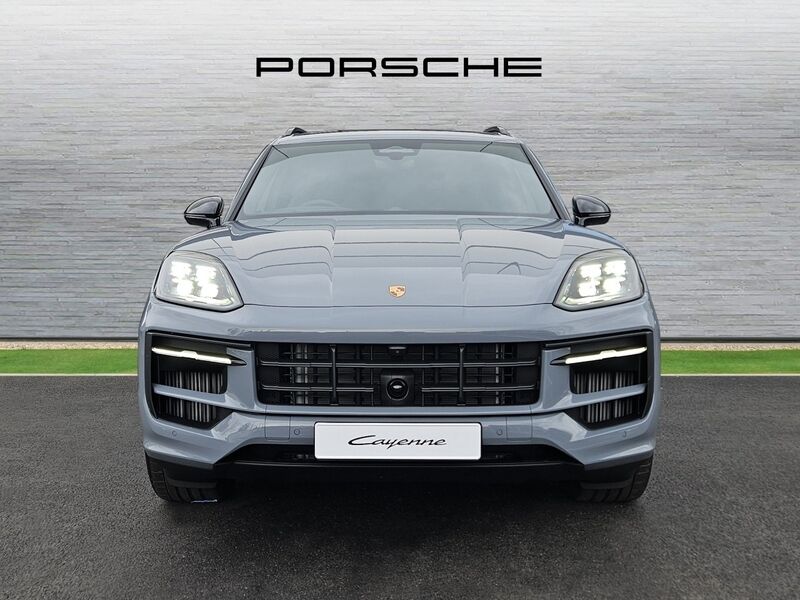 More views of Porsche Cayenne