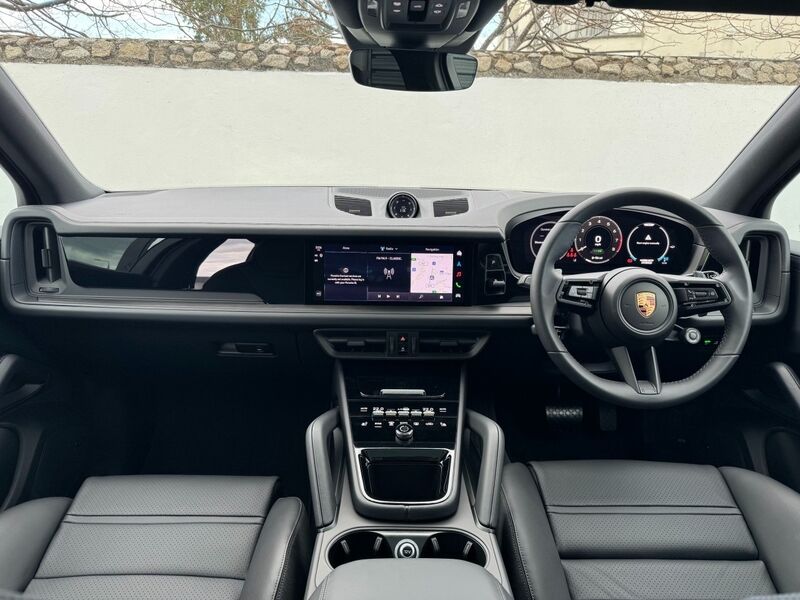 More views of Porsche Cayenne