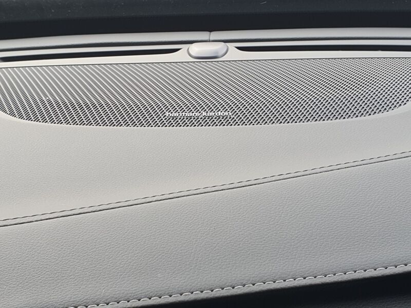 More views of Volvo XC90