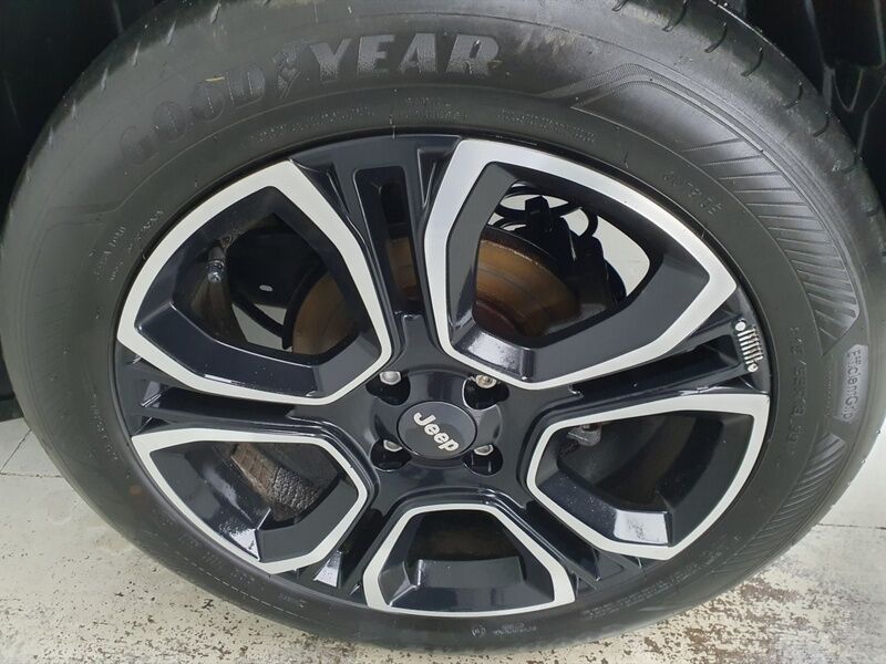 More views of Jeep Avenger