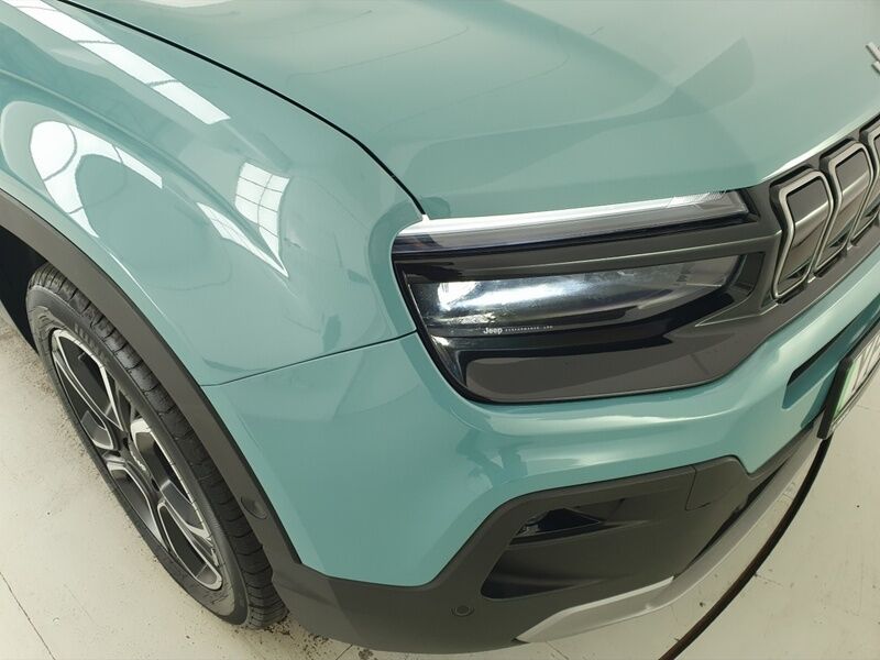 More views of Jeep Avenger