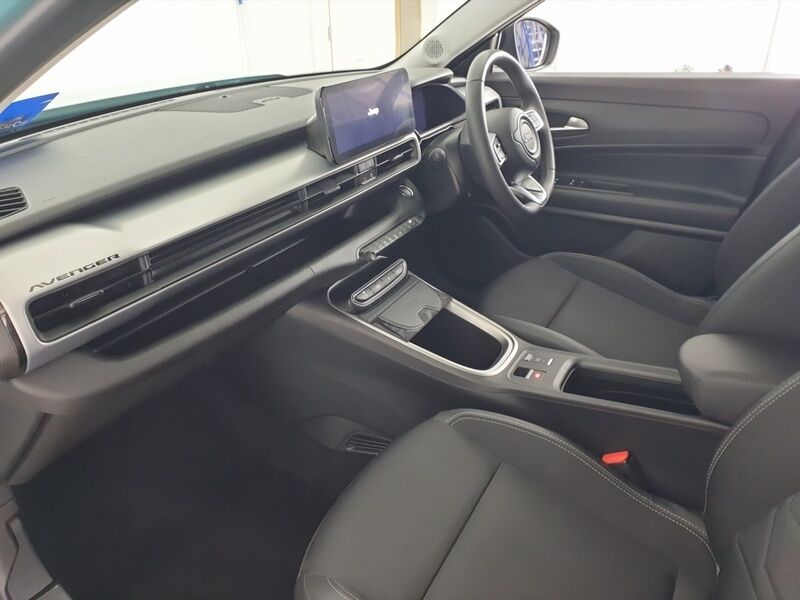 More views of Jeep Avenger