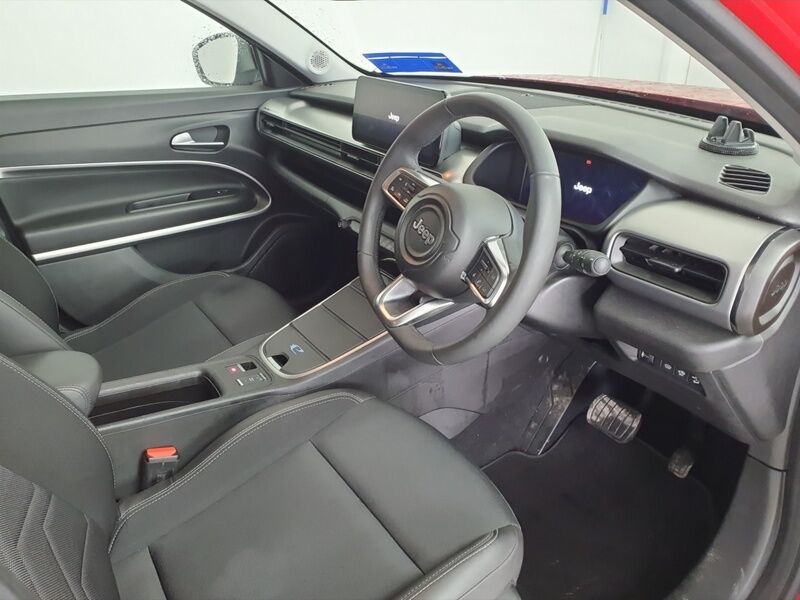 More views of Jeep Avenger